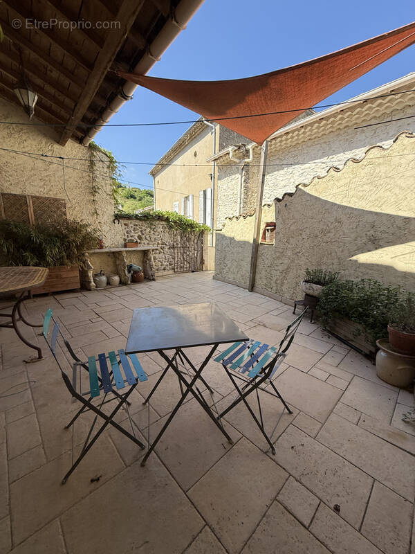 Maison à CHATEAUNEUF-DU-RHONE