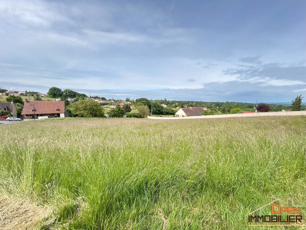 Terrain à PAYRAC