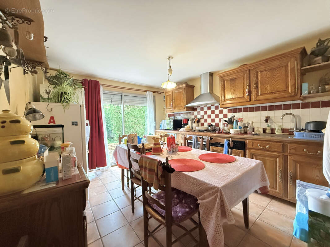 Maison à MERY-SUR-CHER