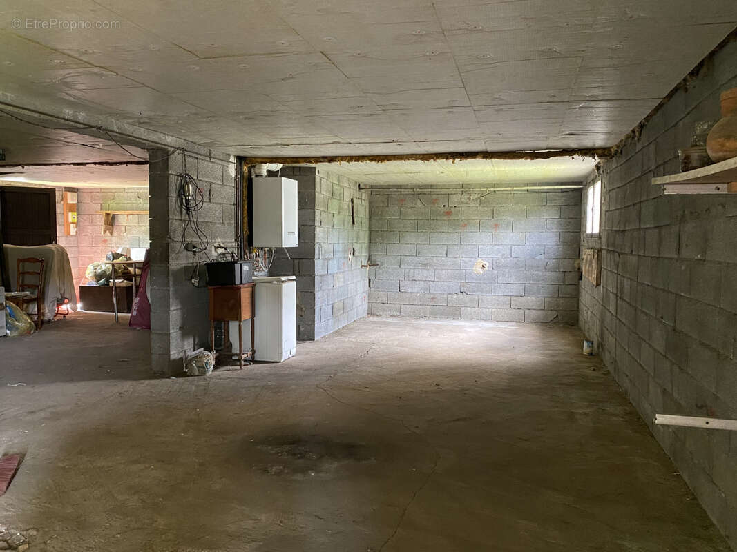 Maison à MONTROZIER