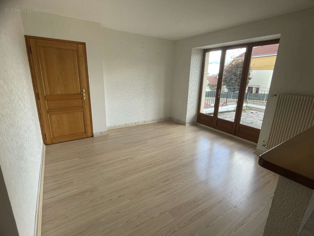 Appartement à VALDAHON