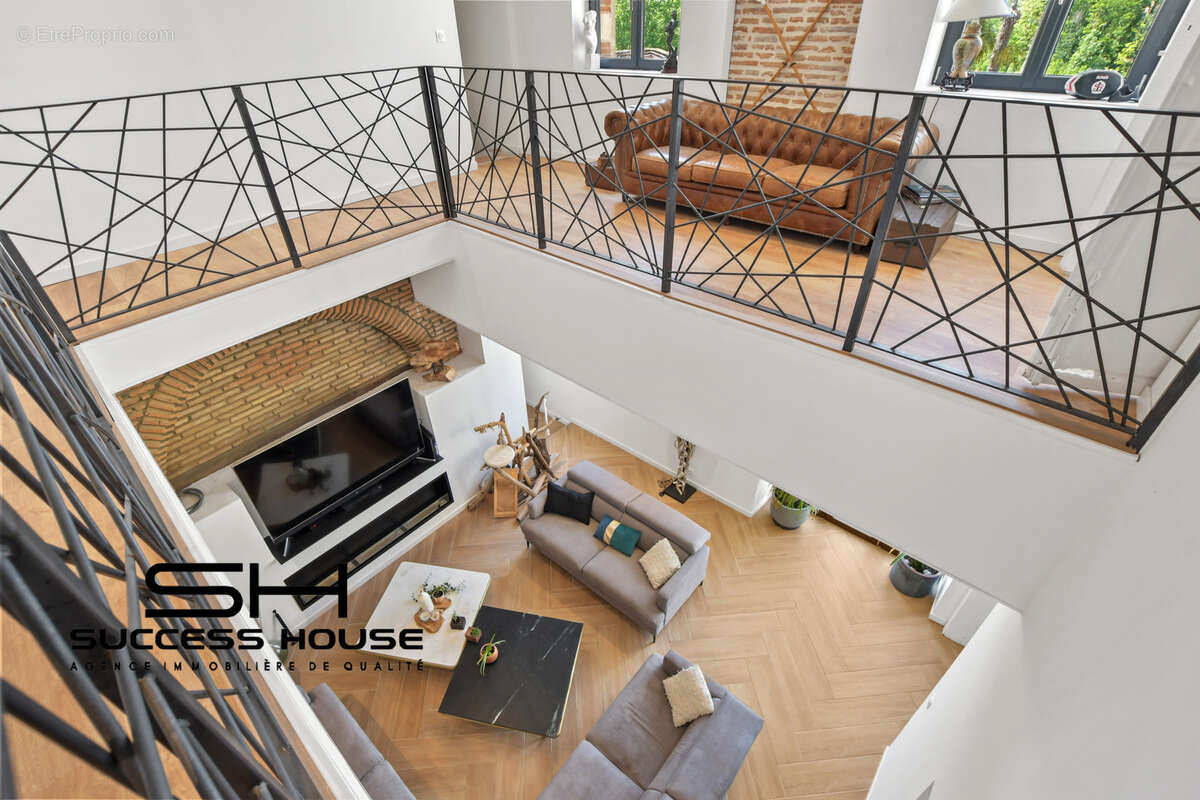 Maison à MONTESQUIEU-VOLVESTRE