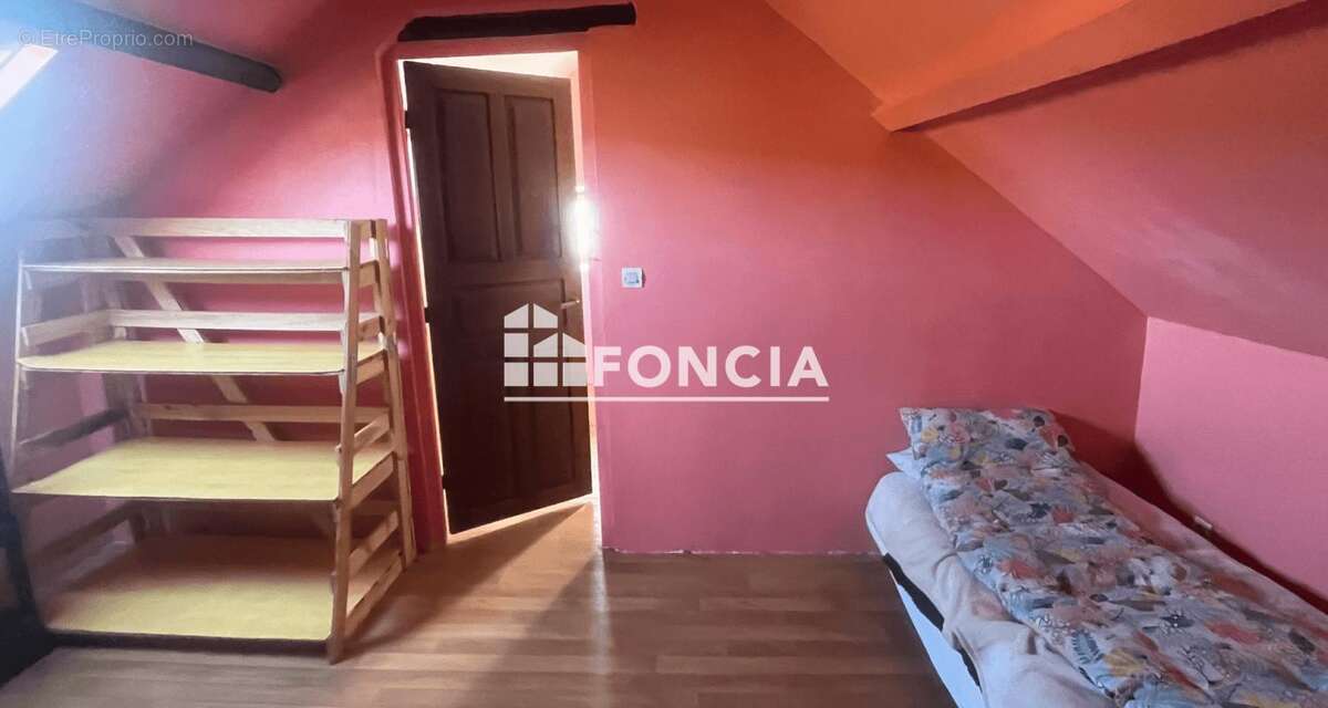 Maison à SILLE-LE-GUILLAUME