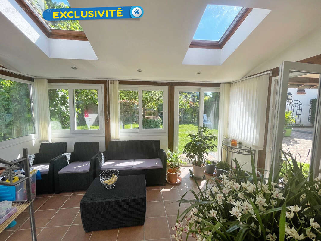 Maison à VIENNE-EN-VAL