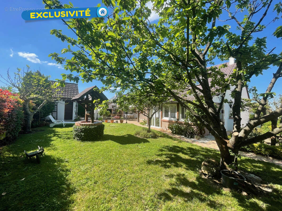 Maison à VIENNE-EN-VAL