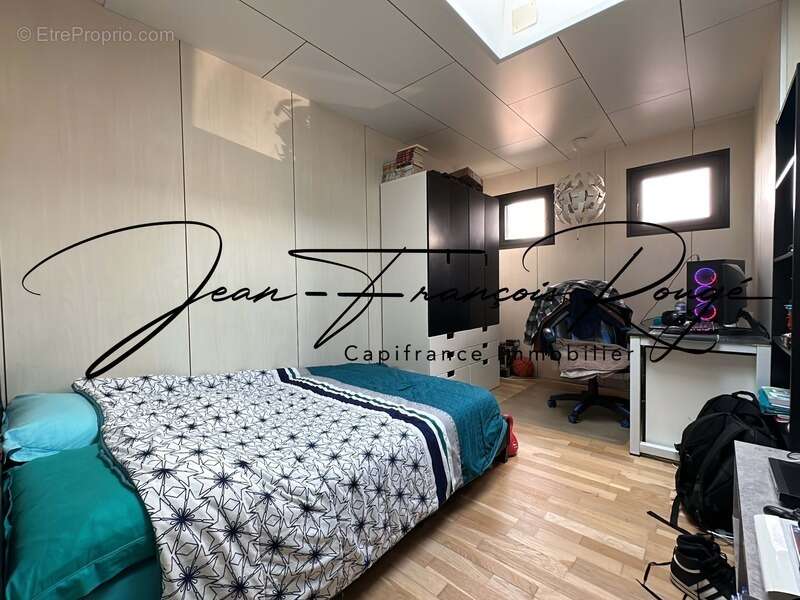 Maison à AGON-COUTAINVILLE