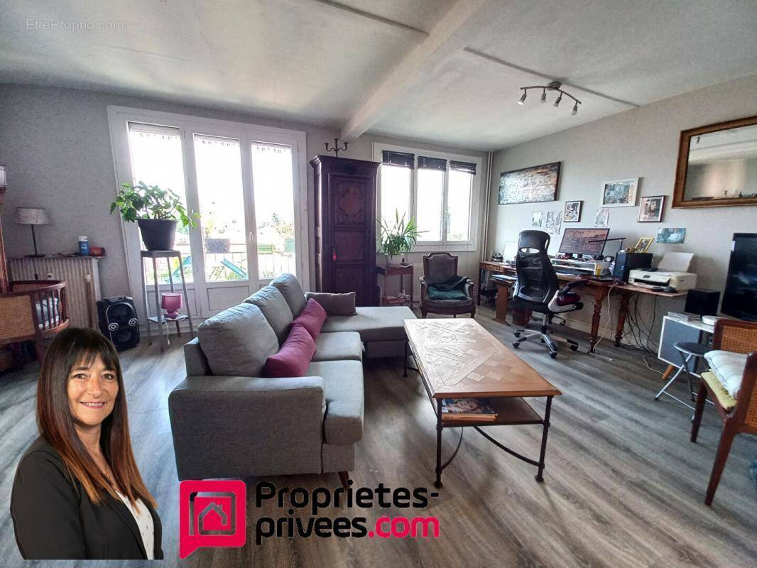 Appartement à RIORGES