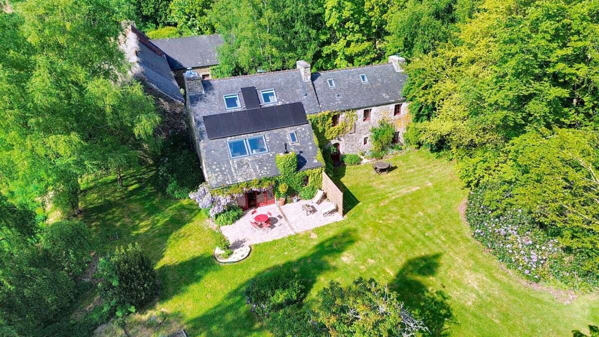 Maison à PLOUGONVEN