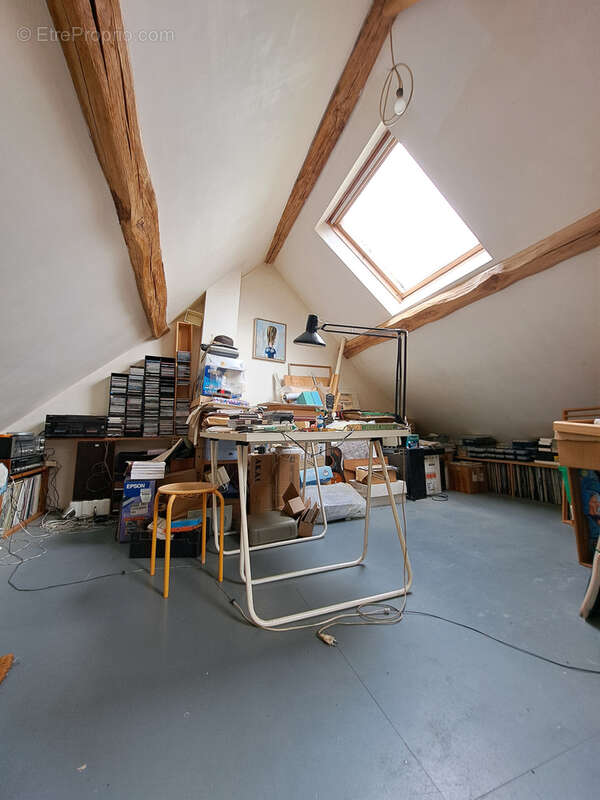 Maison à PONT-SUR-YONNE