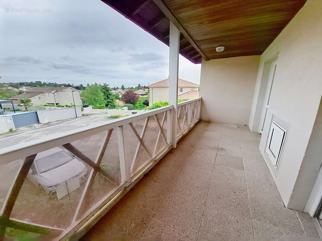 Appartement à VOURLES