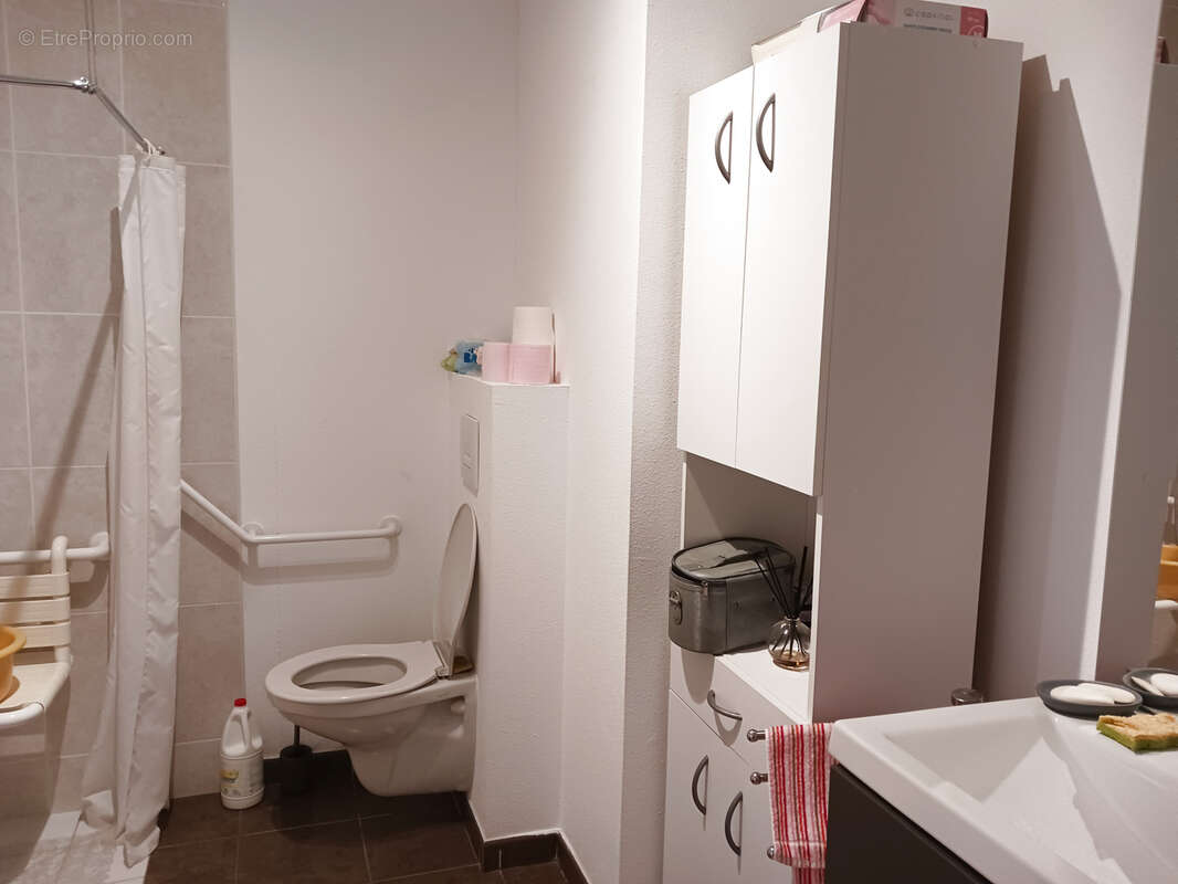 Appartement à FLEURY-LES-AUBRAIS