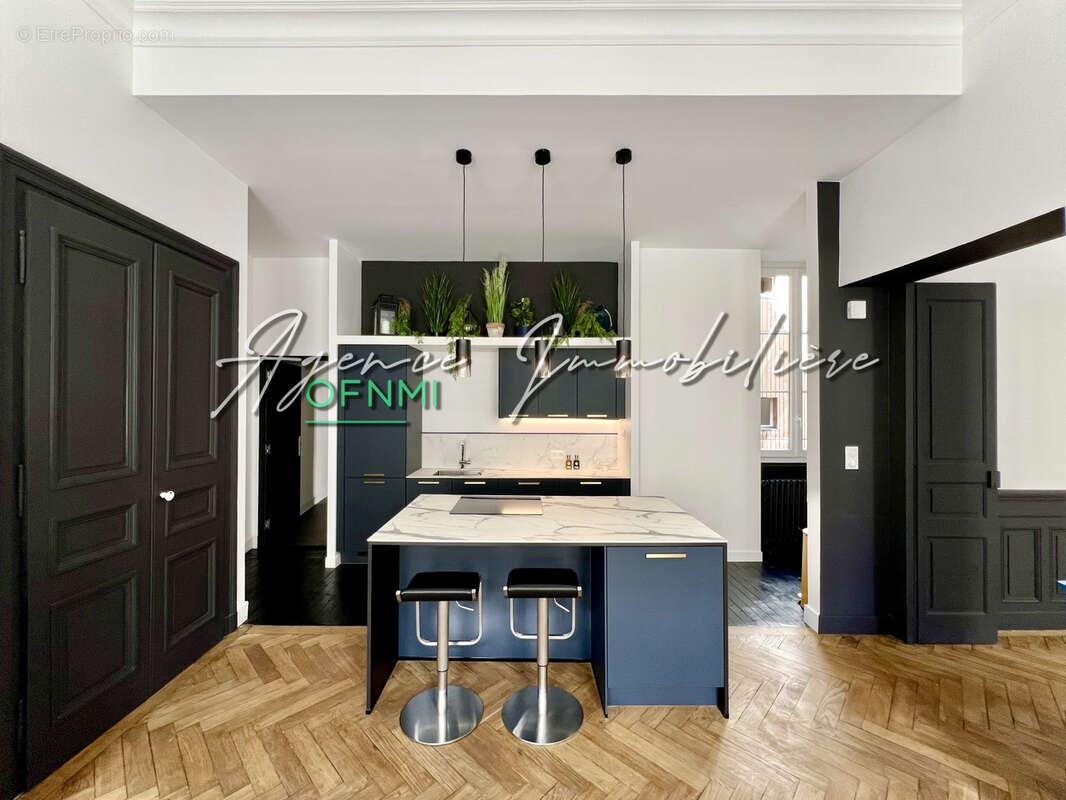 Appartement à SAINT-ETIENNE