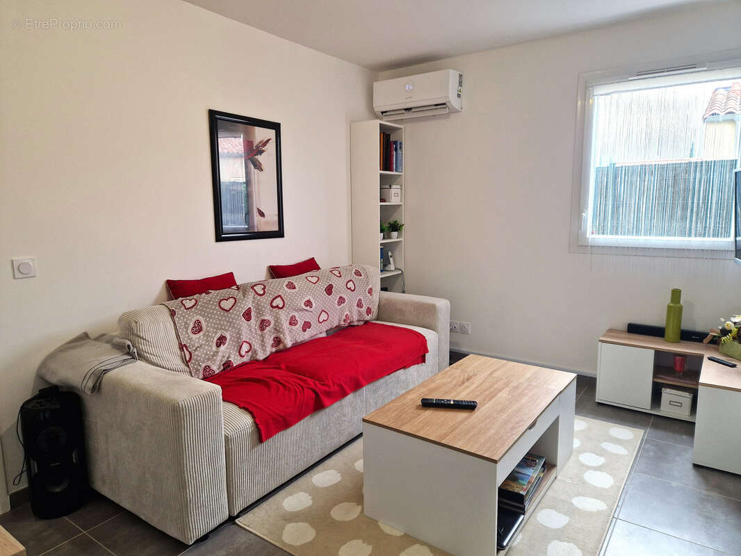 Appartement à SANARY-SUR-MER