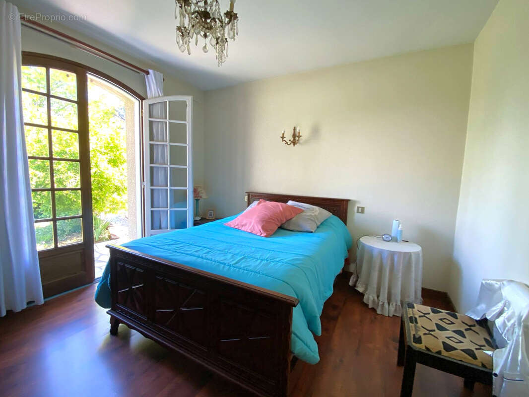 Maison à LABASTIDE-SAINT-PIERRE