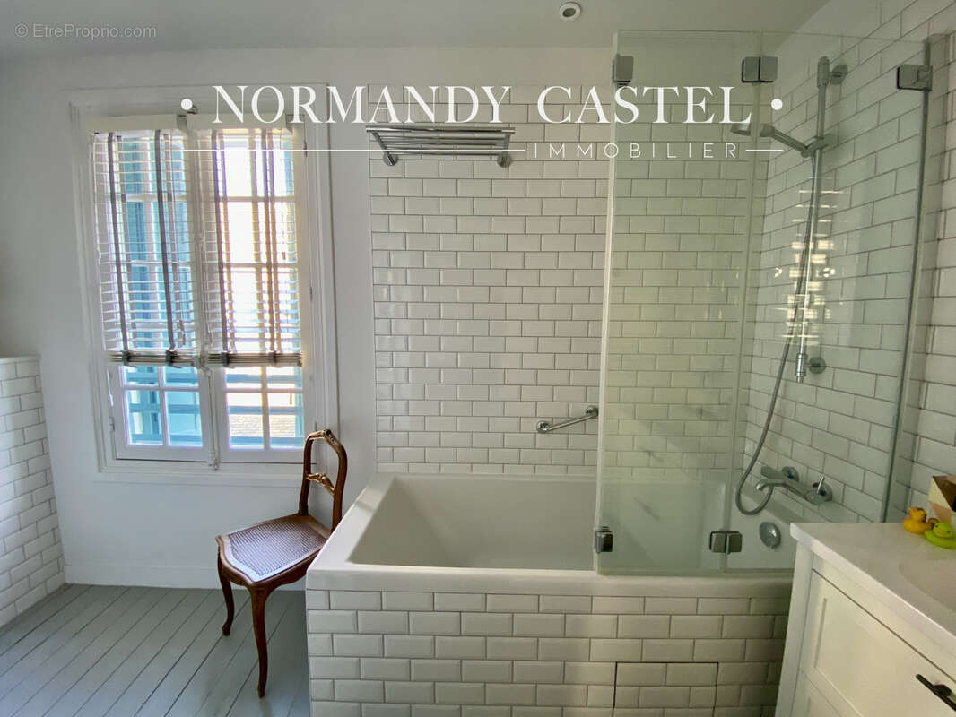 Maison à TROUVILLE-SUR-MER