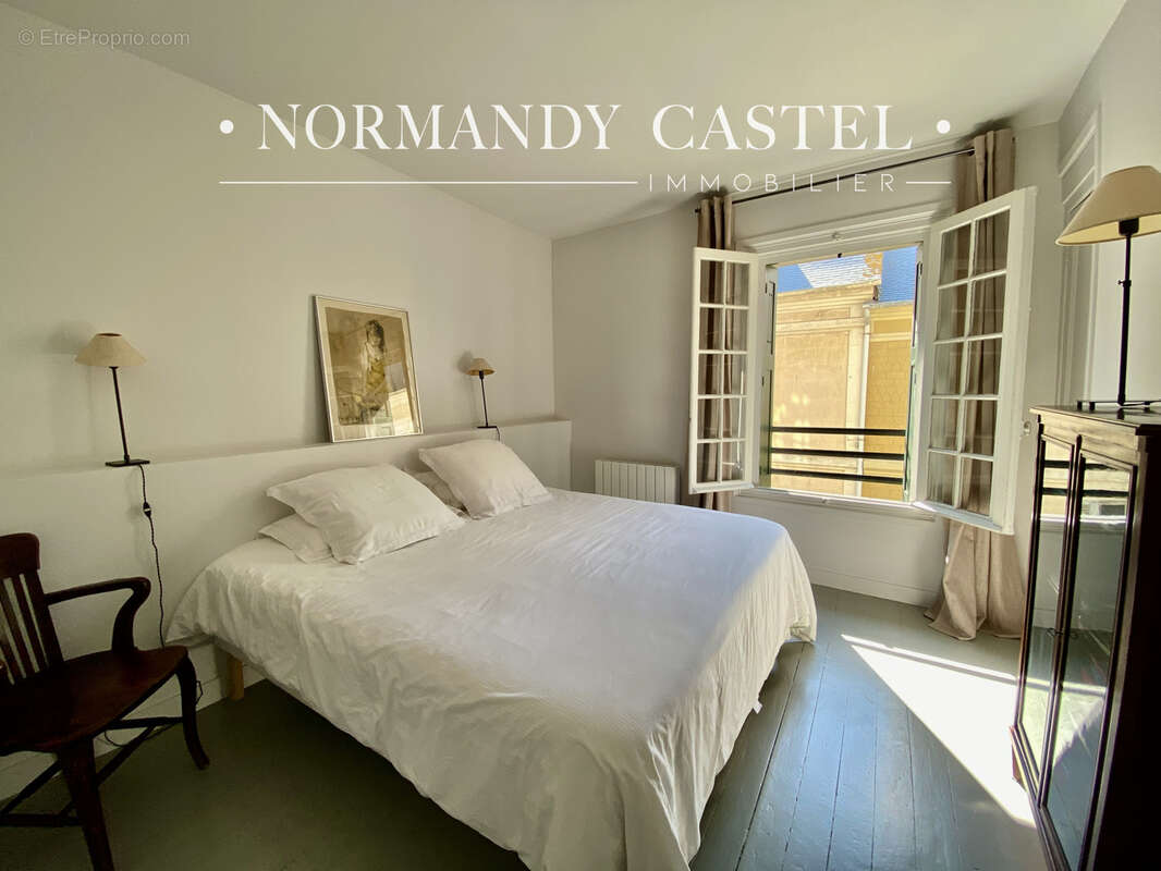 Maison à TROUVILLE-SUR-MER