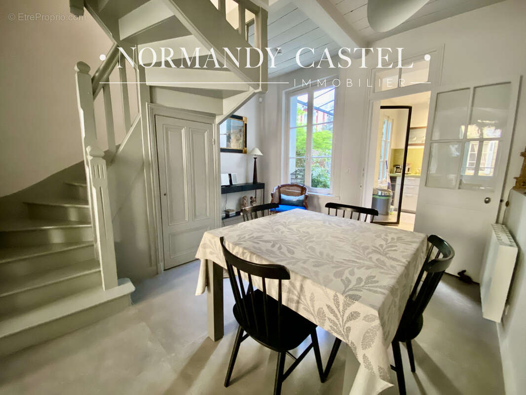 Maison à TROUVILLE-SUR-MER