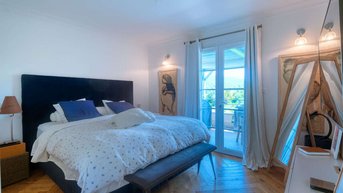 Appartement à SAINT-FLORENT