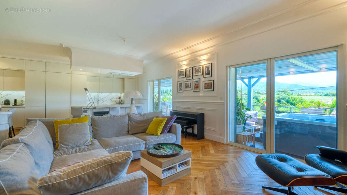 Appartement à SAINT-FLORENT