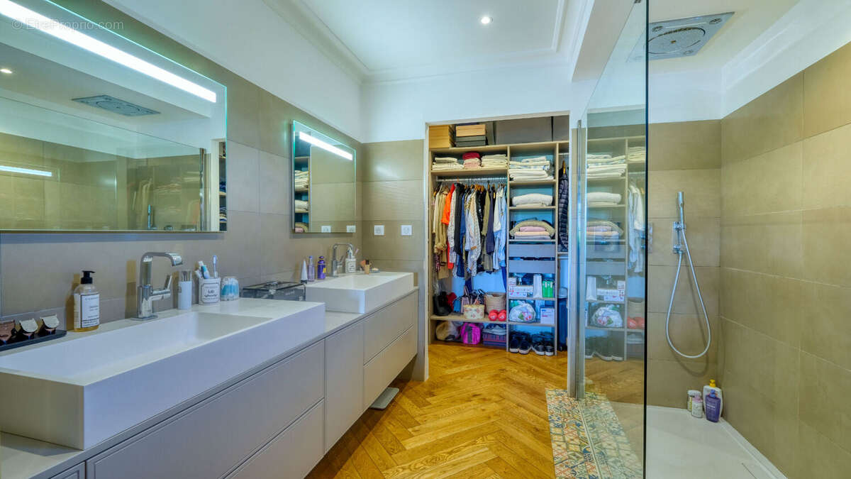 Appartement à SAINT-FLORENT