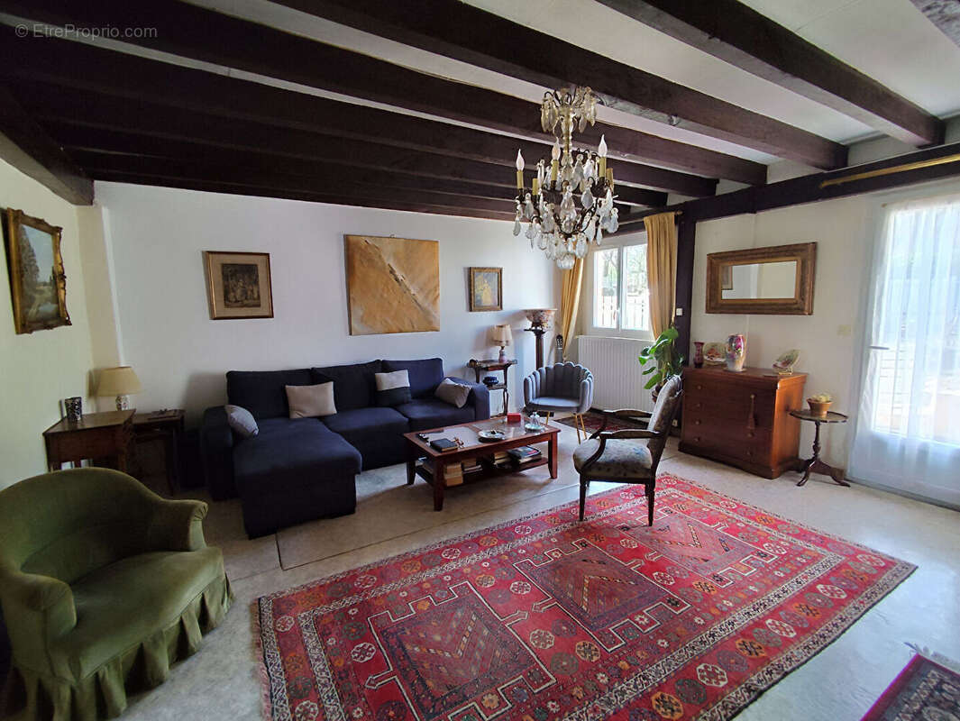 Maison à MAUPREVOIR