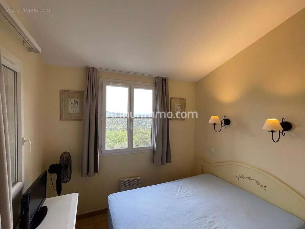 Appartement à GRIMAUD