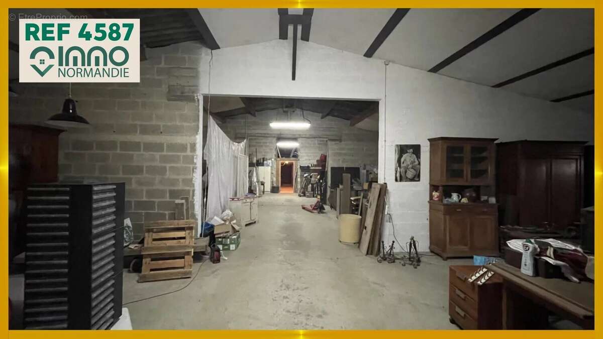 Commerce à BEAUMONT-LE-ROGER