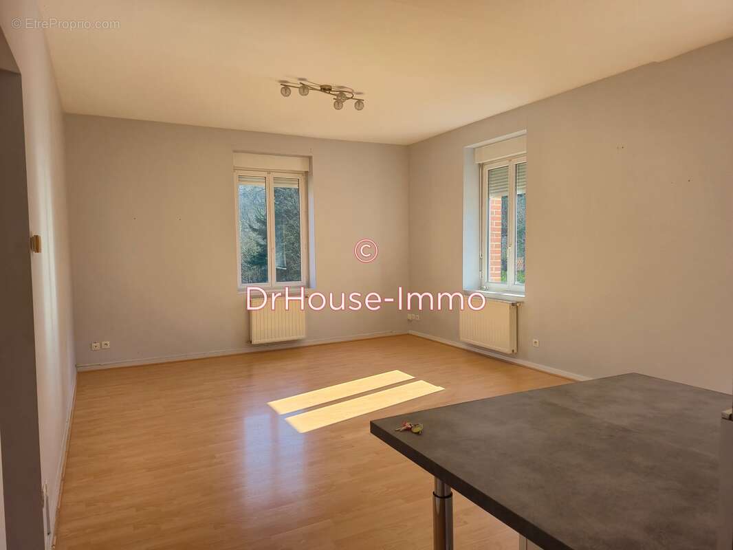 Appartement à PONT-SALOMON