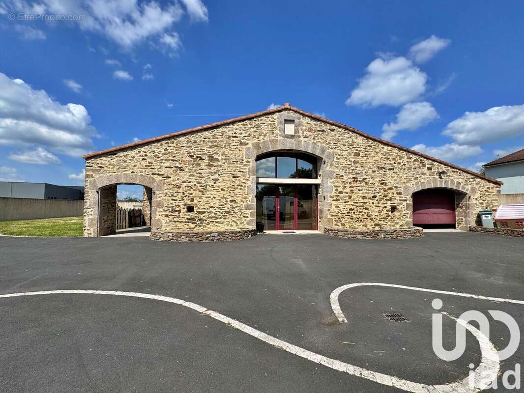 Photo 3 - Maison à MONTAIGU