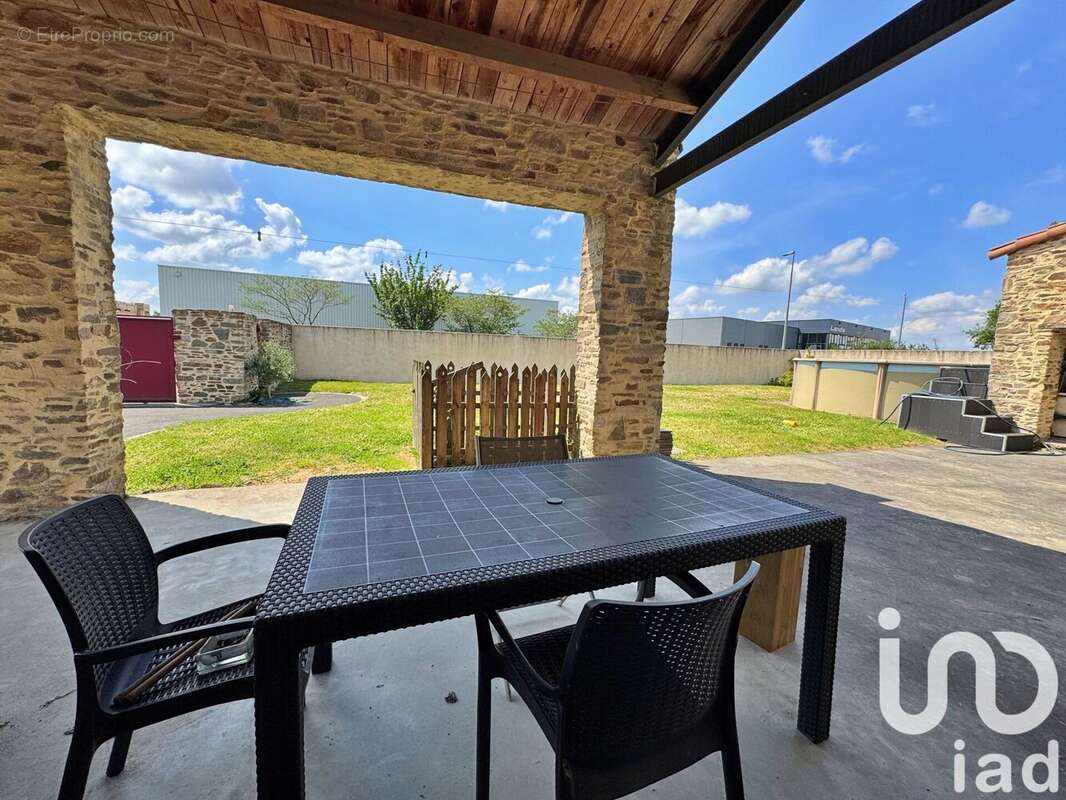 Photo 4 - Maison à MONTAIGU