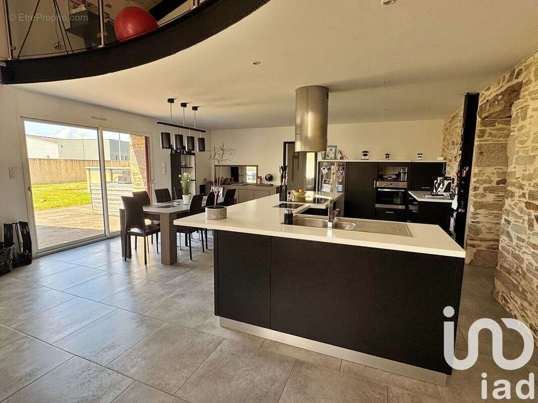 Photo 8 - Maison à MONTAIGU