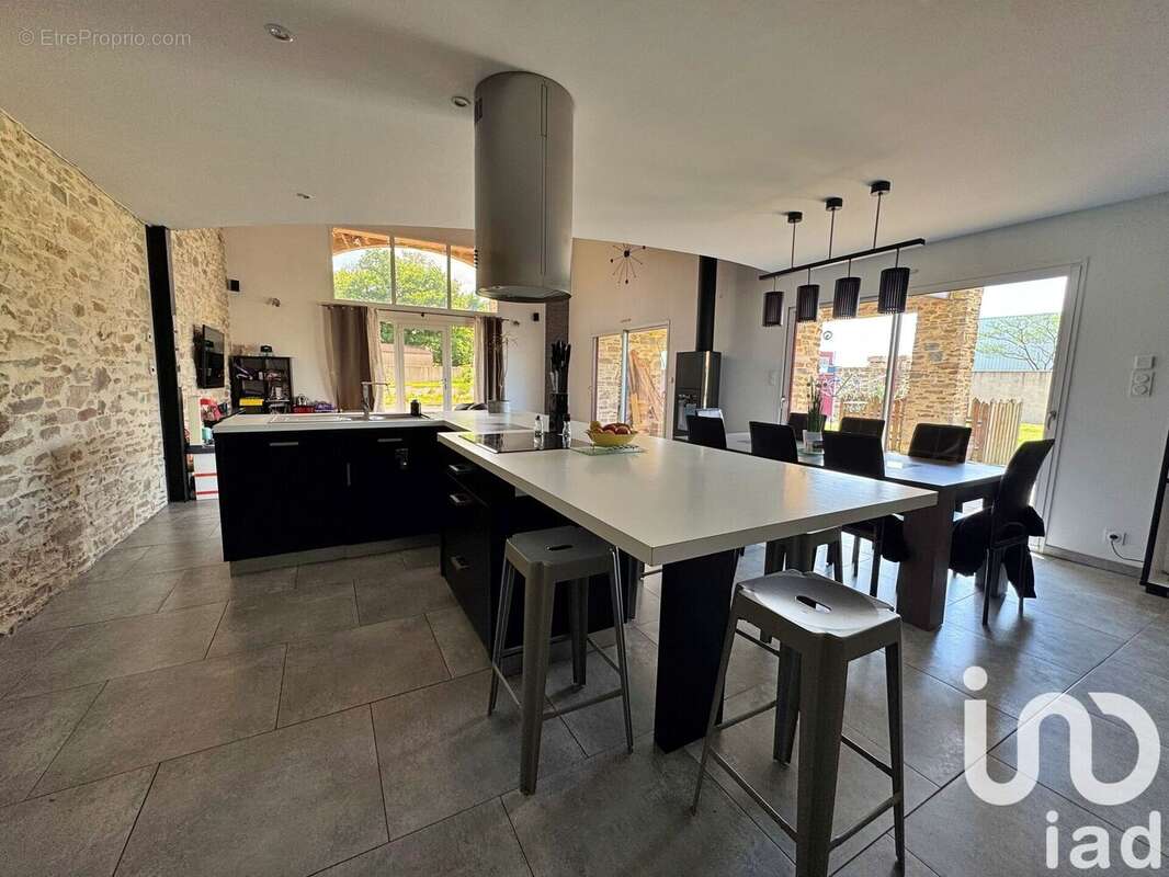 Photo 9 - Maison à MONTAIGU