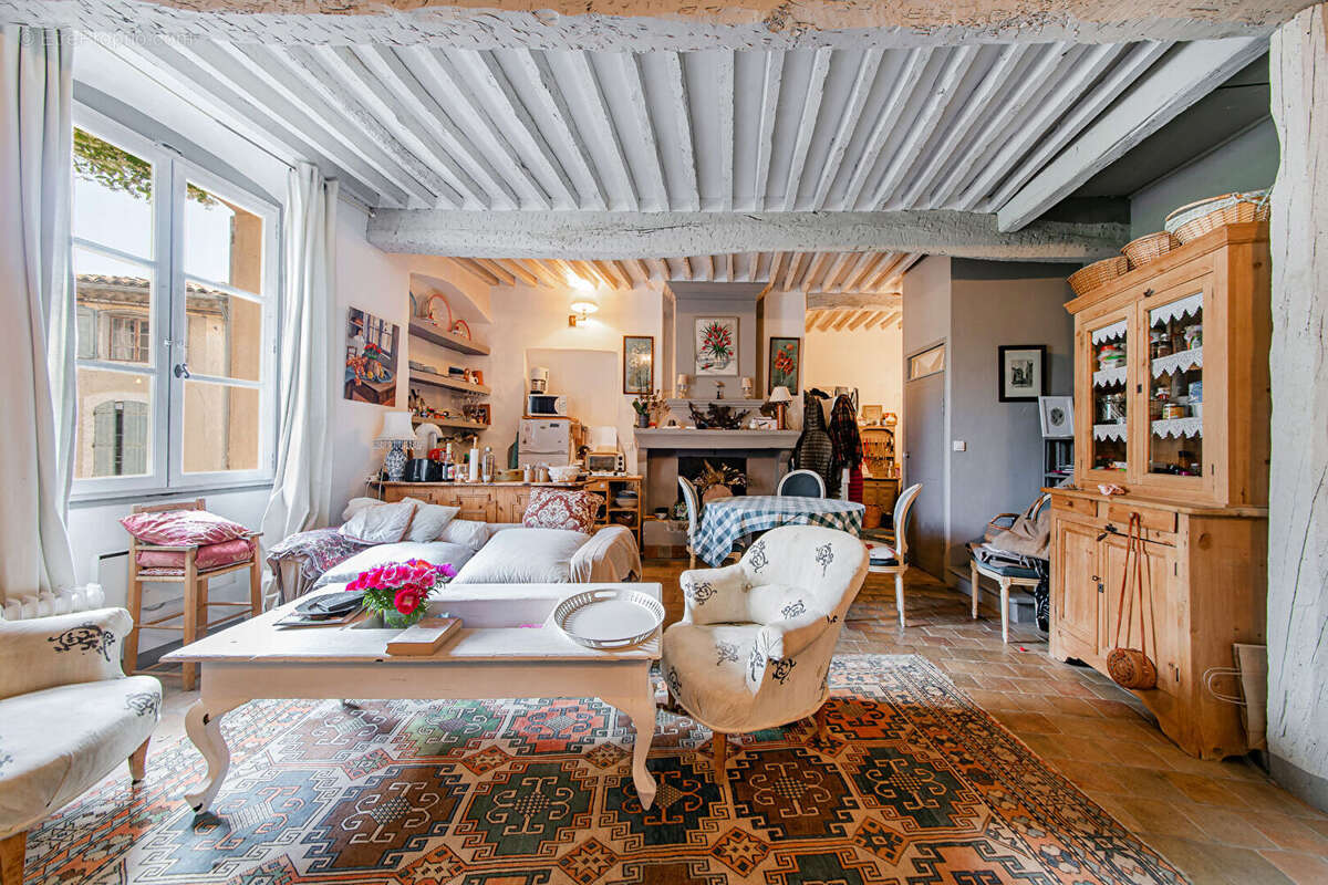 Photo 3 - Maison à LOURMARIN