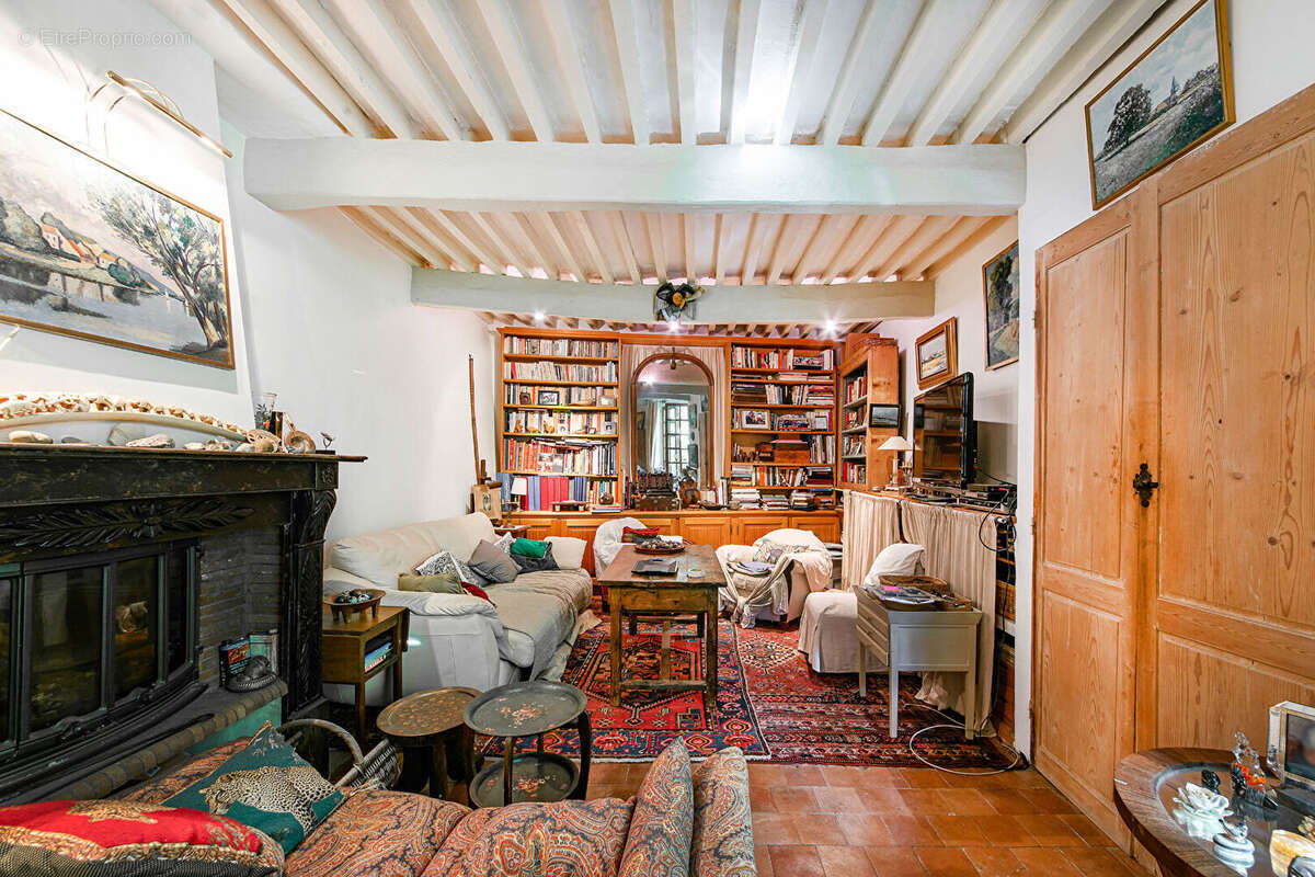 Photo 8 - Maison à LOURMARIN