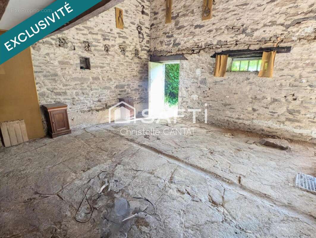 Photo 2 - Maison à PREVERANGES