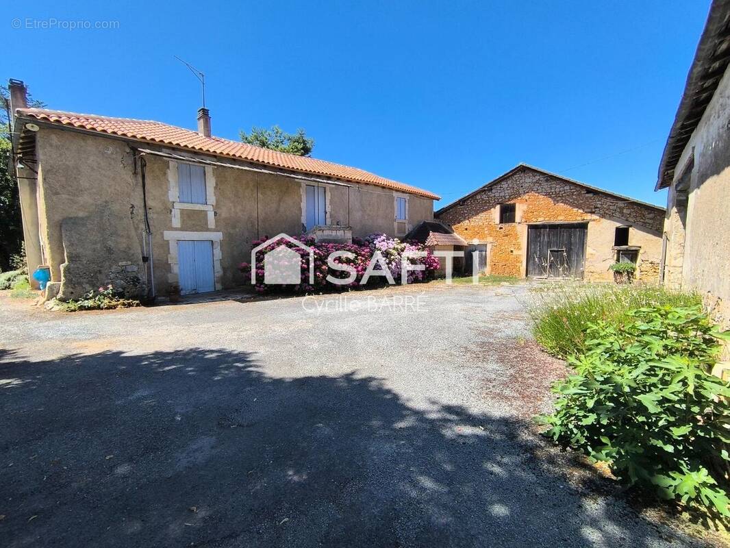 Photo 1 - Maison à MAINZAC