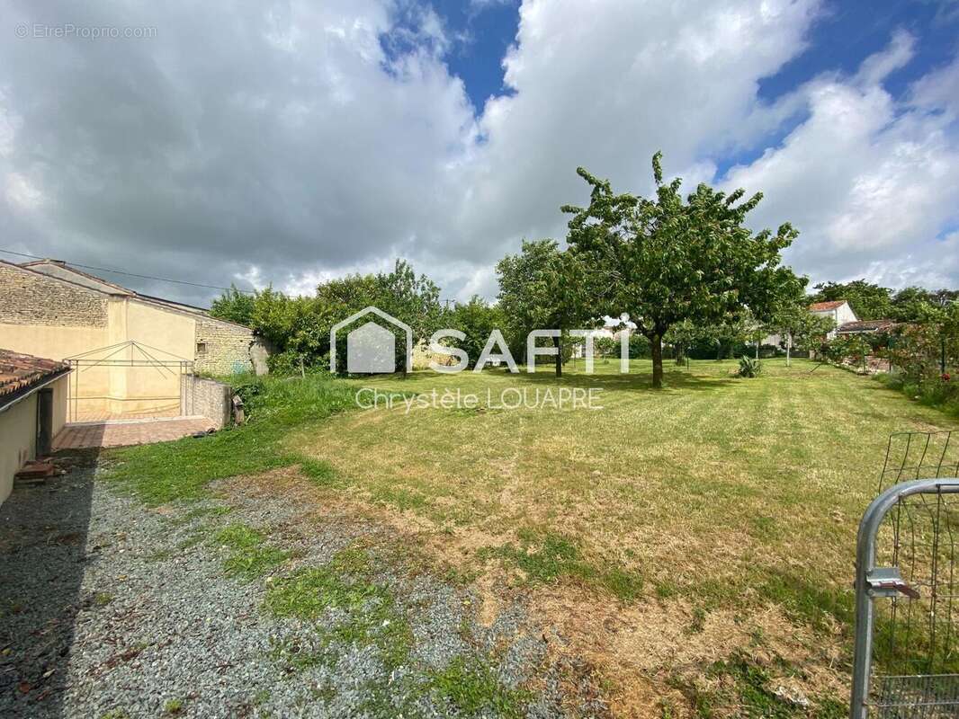 Photo 3 - Maison à LOULAY