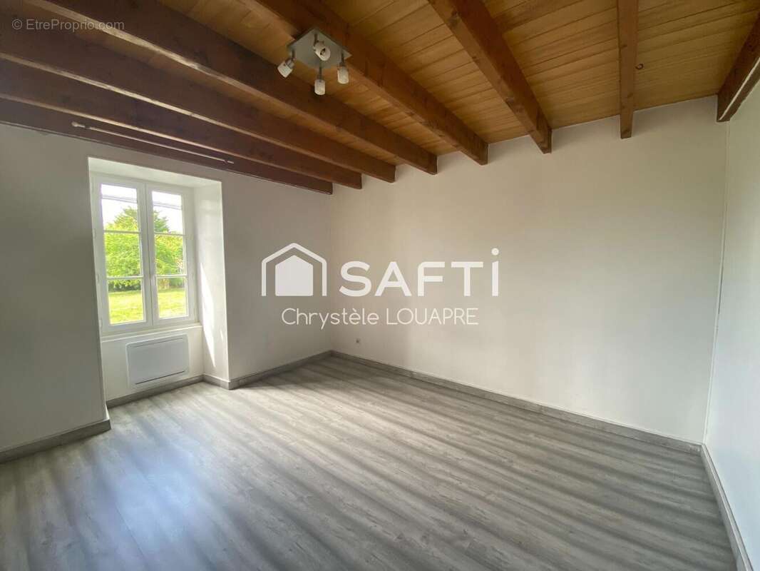 Photo 6 - Maison à LOULAY