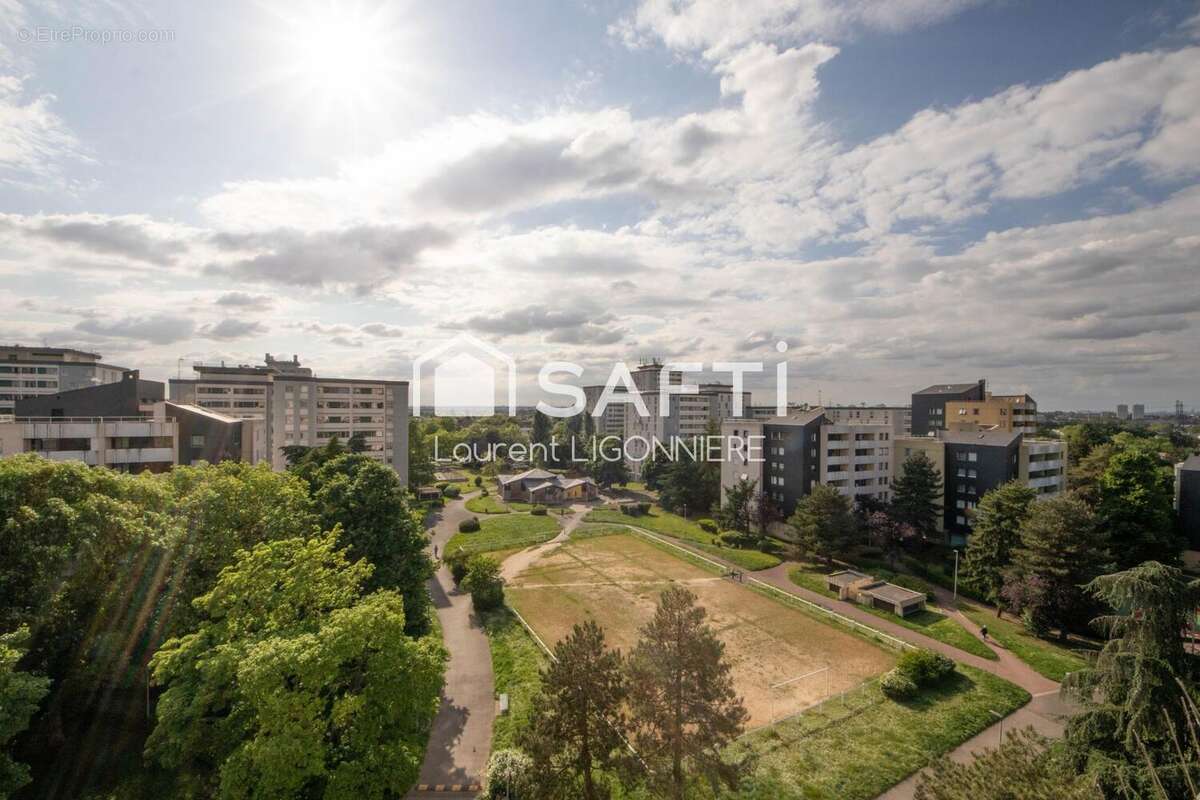 Photo 9 - Appartement à BOISSY-SAINT-LEGER