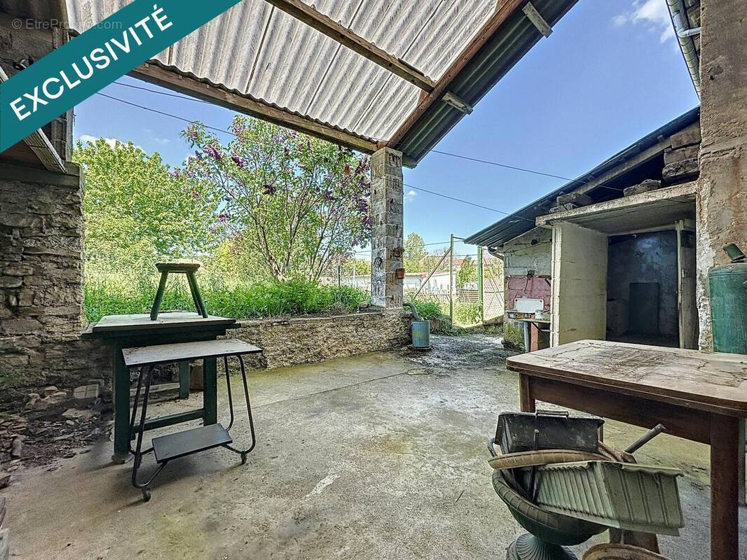 Photo 1 - Maison à LAUDREFANG