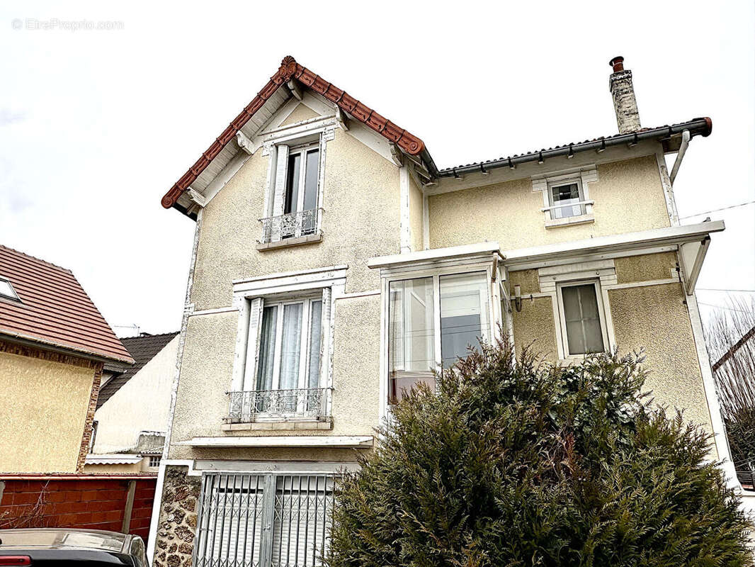 Maison à ORMESSON-SUR-MARNE