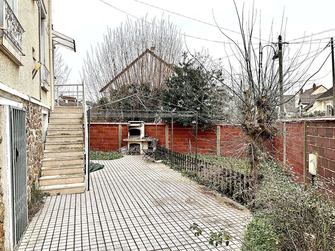 Maison à ORMESSON-SUR-MARNE