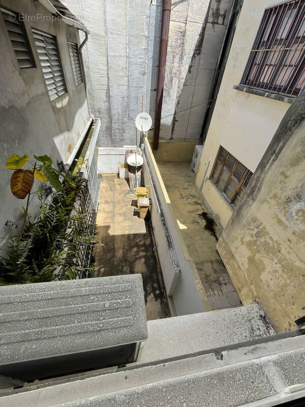 Appartement à POINTE-A-PITRE