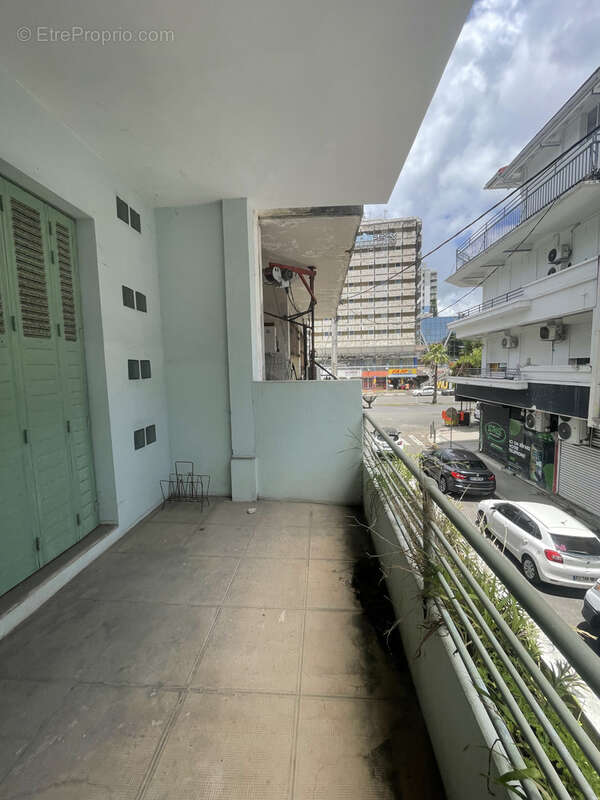 Appartement à POINTE-A-PITRE