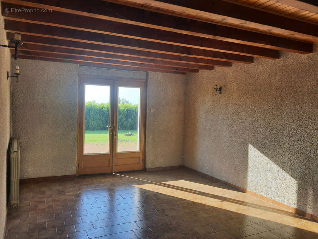 Maison à SAINT-GERMAIN-LAVAL