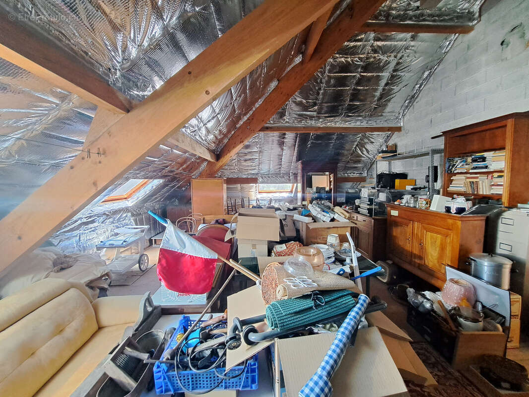 Maison à MENTHON-SAINT-BERNARD