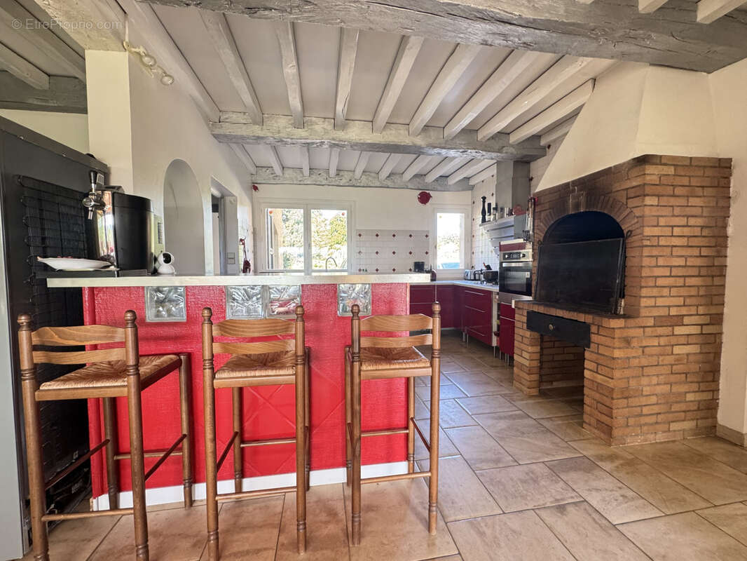 Maison à BEAUREPAIRE