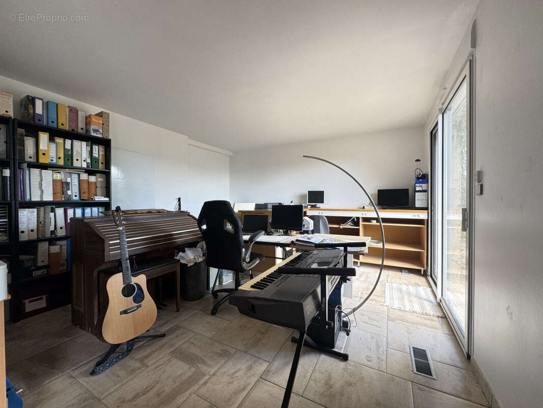 Maison à BEAUREPAIRE