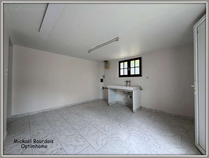 Maison à CHATEAU-LA-VALLIERE