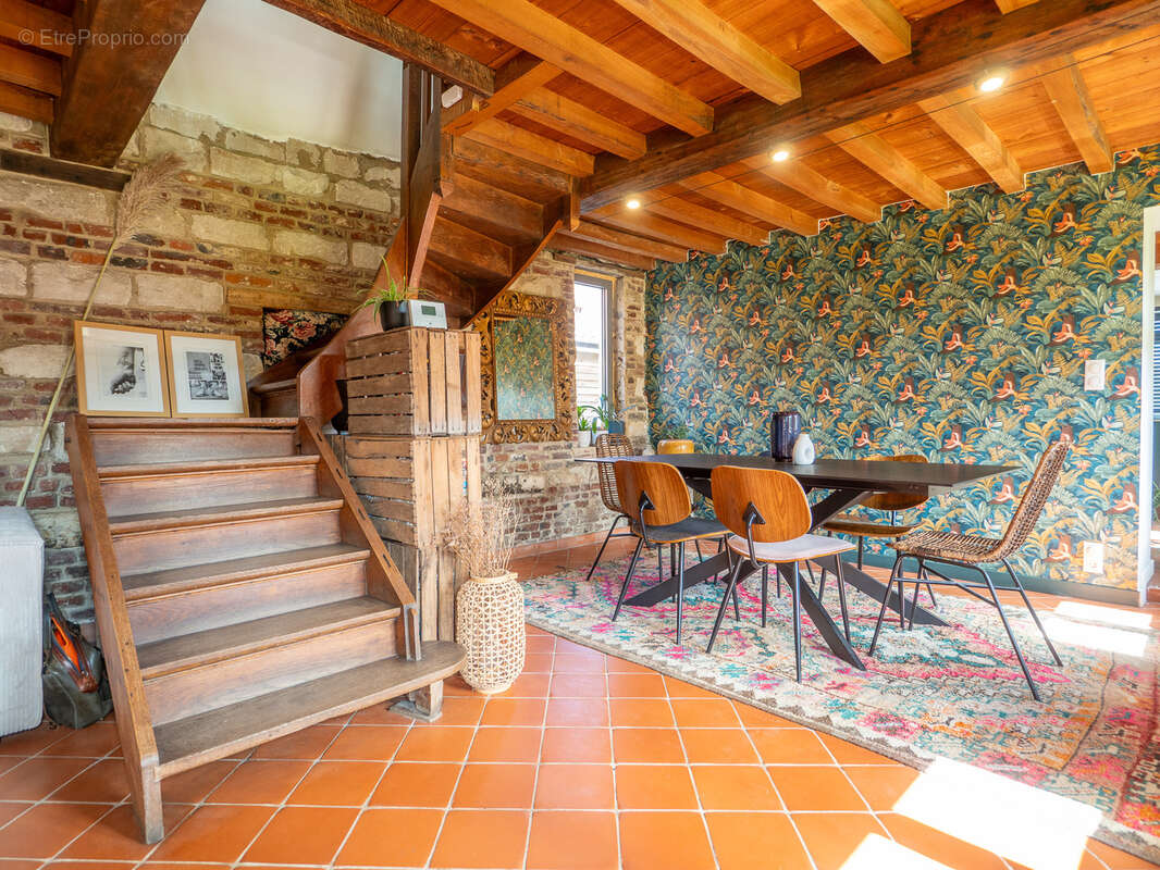 Maison à SAINGHIN-EN-MELANTOIS